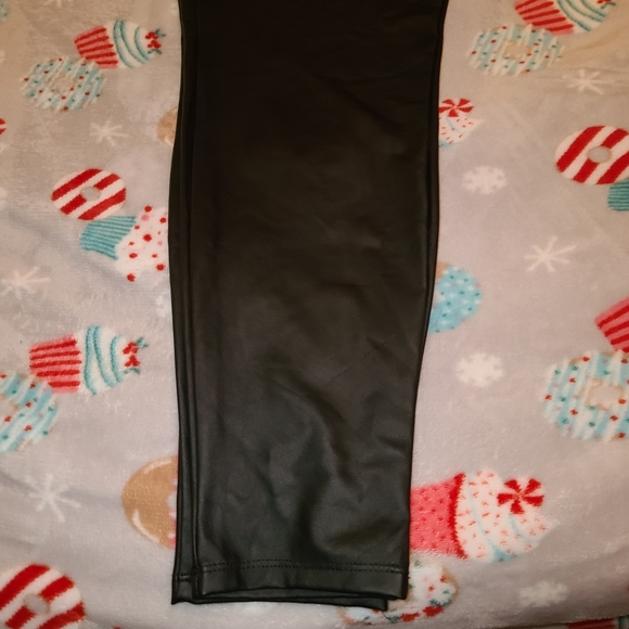 Torrid faux leather stretchy leggings. NWT. Black. - Picture 9 of 9